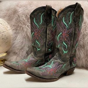 Corral Flowered Embroidery & Rhinestones Western Boots - Sz 4.5